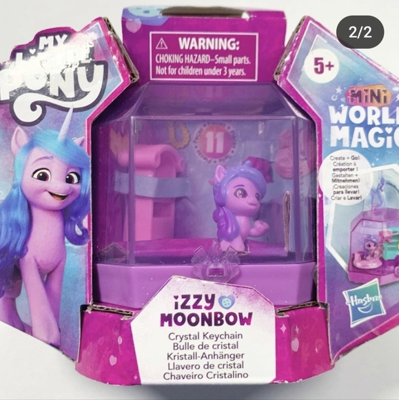 My Little Pony MINI Izzy Moonbow Crystal Keychain World Magic Portable Playset - Picture 2 of 9